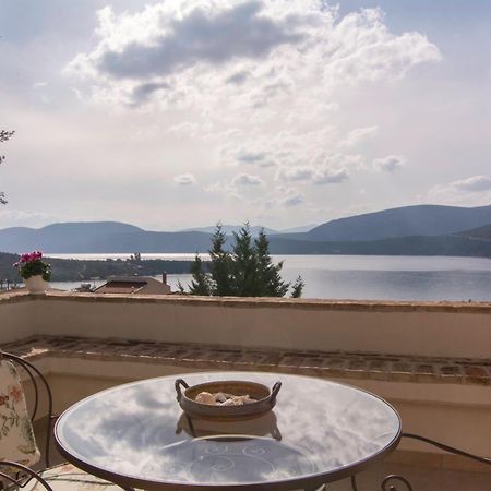 Villa Maira Luxurious With Private Swimming Pool Kórfos 外观 照片