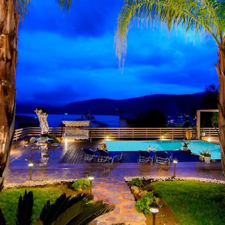 Villa Maira Luxurious With Private Swimming Pool Kórfos 外观 照片