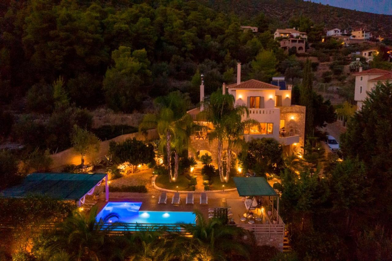 Villa Maira Luxurious With Private Swimming Pool Kórfos 外观 照片