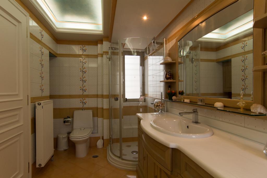 Villa Maira Luxurious With Private Swimming Pool Kórfos 外观 照片