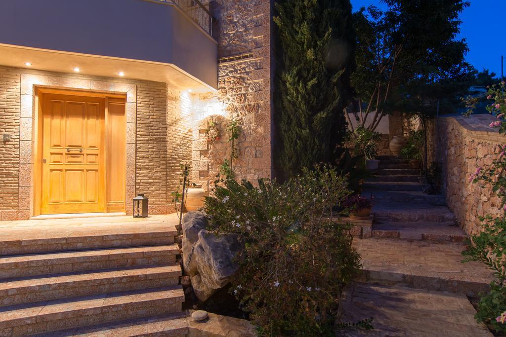 Villa Maira Luxurious With Private Swimming Pool Kórfos 外观 照片