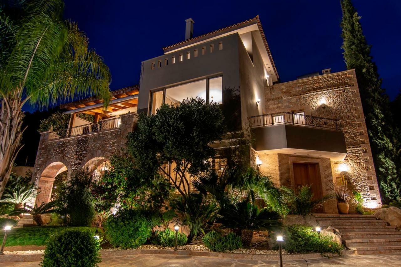 Villa Maira Luxurious With Private Swimming Pool Kórfos 外观 照片