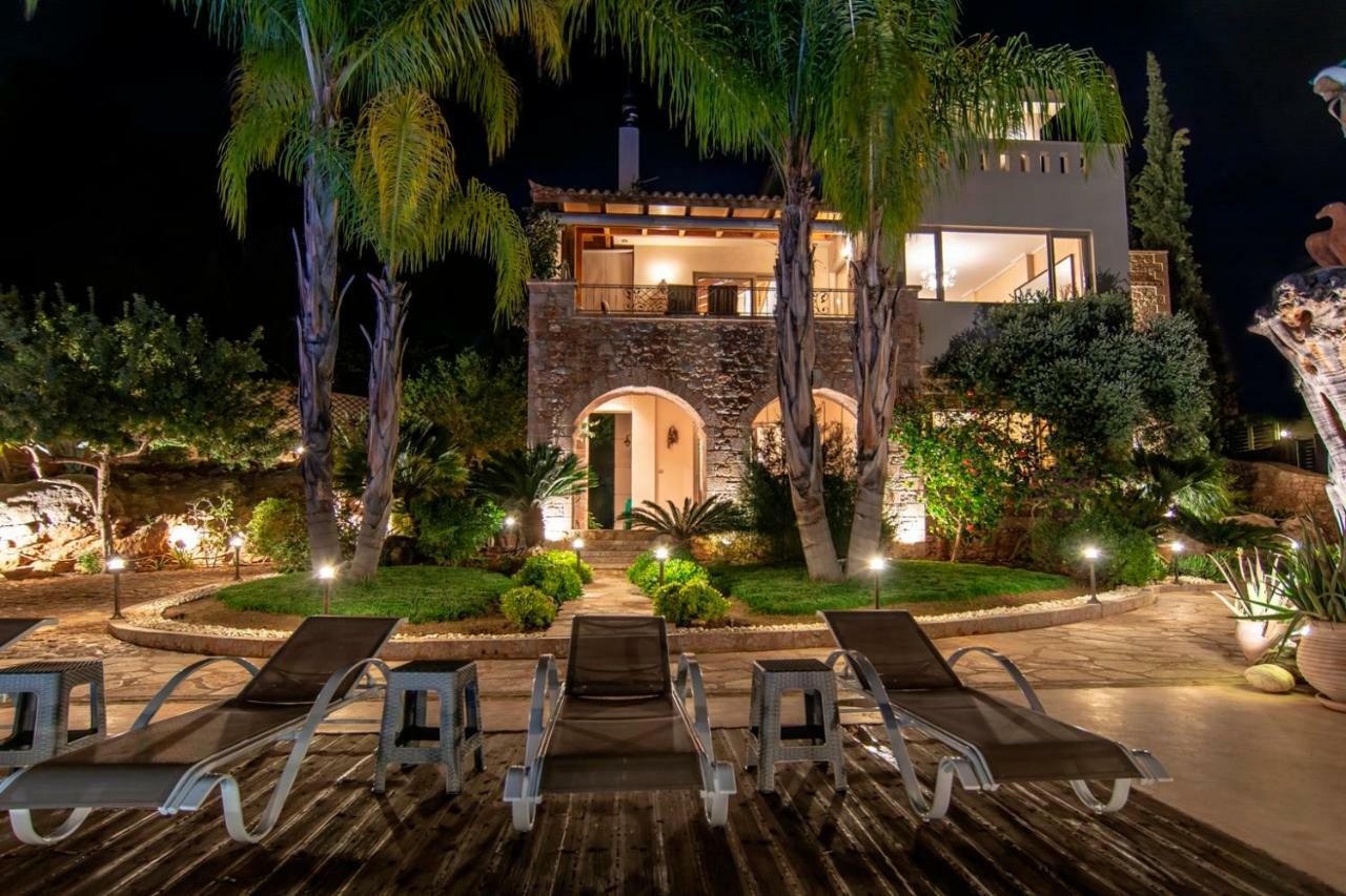 Villa Maira Luxurious With Private Swimming Pool Kórfos 外观 照片